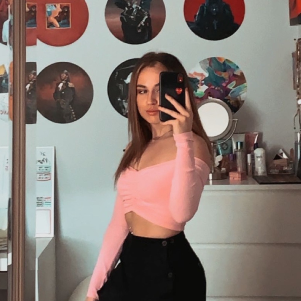 Meet your Posher, Madi